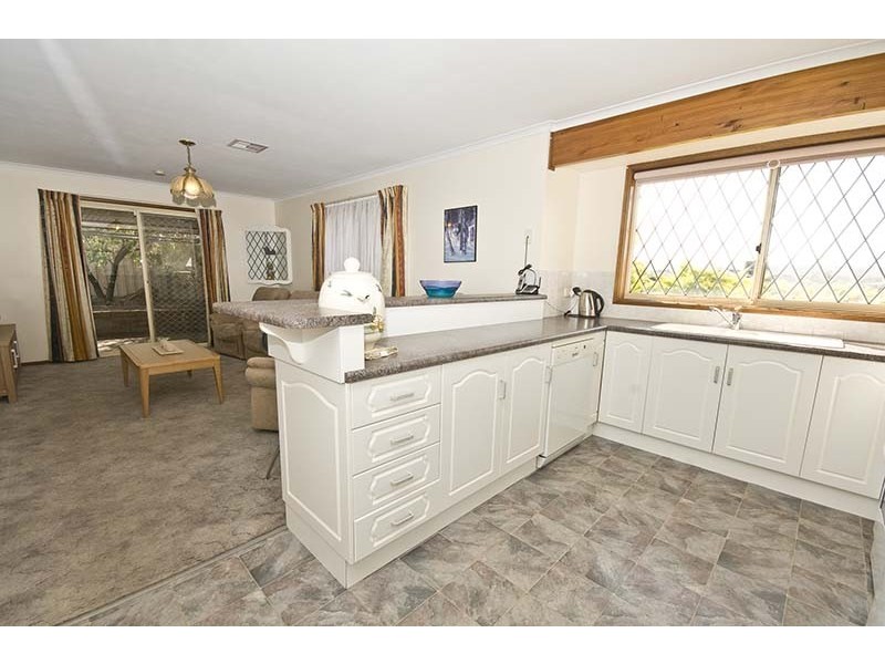 33 Bushmills Street, Greenwith SA 5125