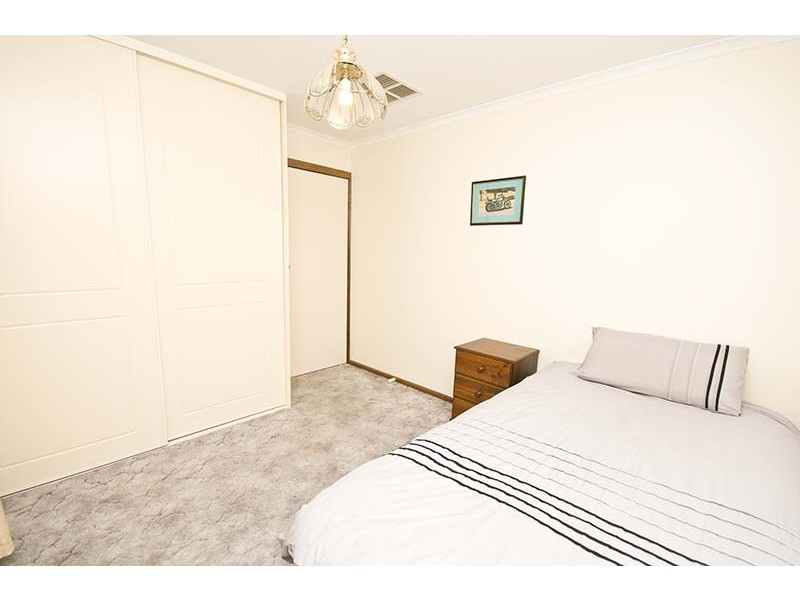 33 Bushmills Street, Greenwith SA 5125