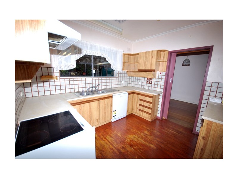 17 Amber Street, Salisbury East SA 5109