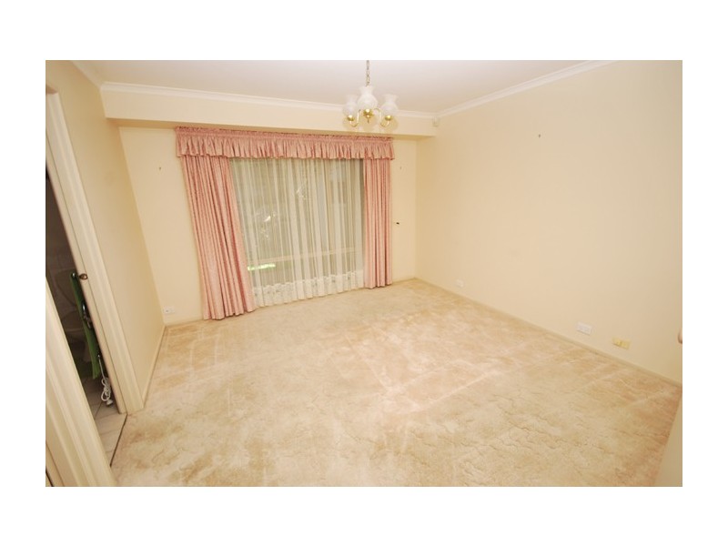 1 Bates Court, Greenwith SA 5125