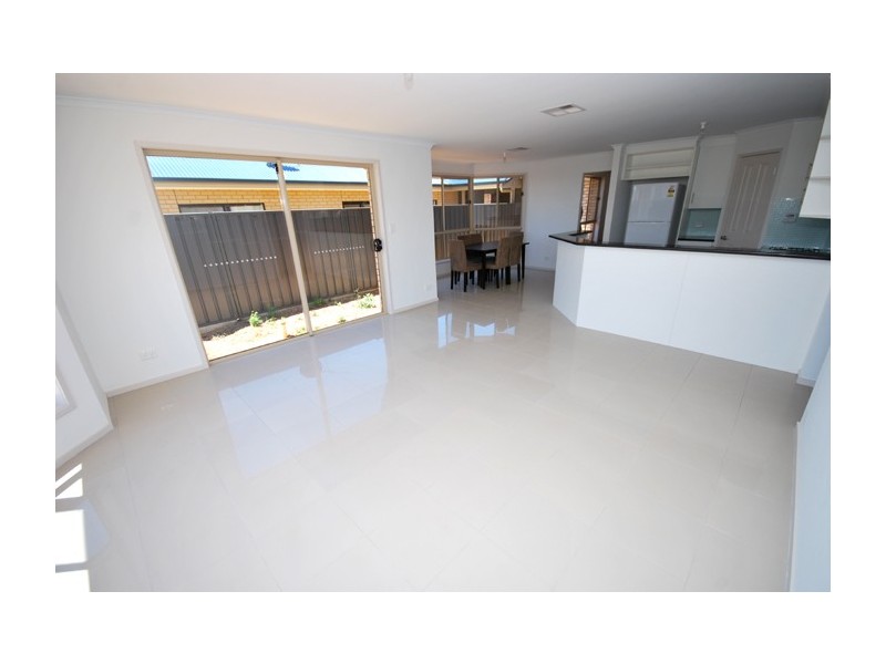 20 Vitorio Road, Munno Para West SA 5115