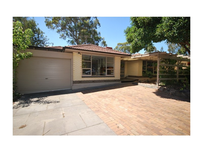 23 Derwent Crescent, Banksia Park SA 5091