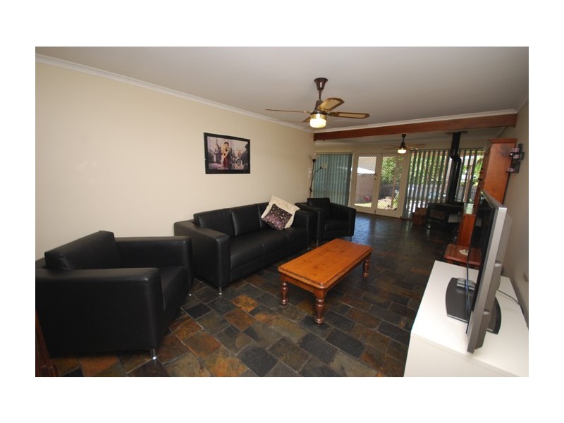 23 Derwent Crescent, Banksia Park SA 5091