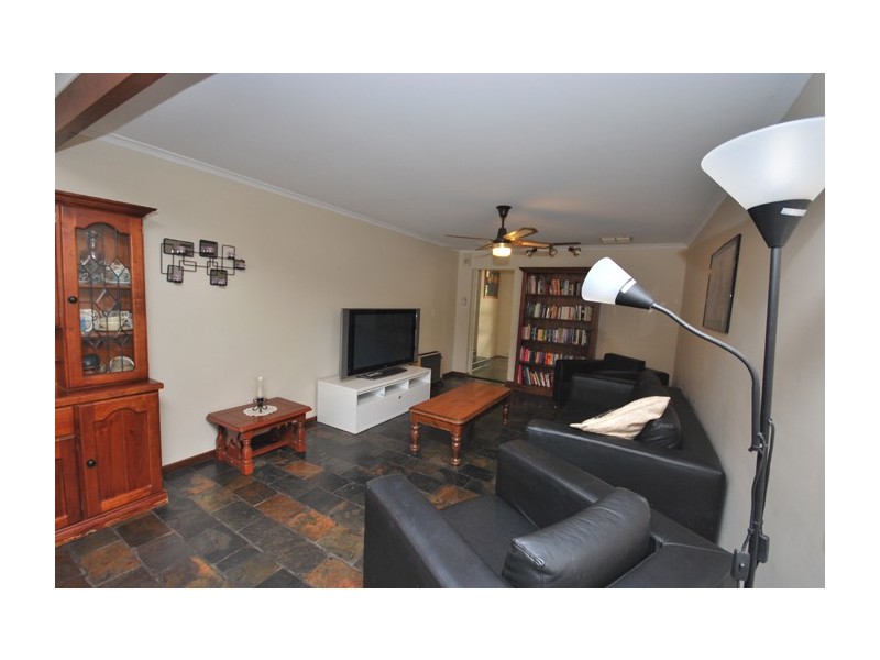 23 Derwent Crescent, Banksia Park SA 5091