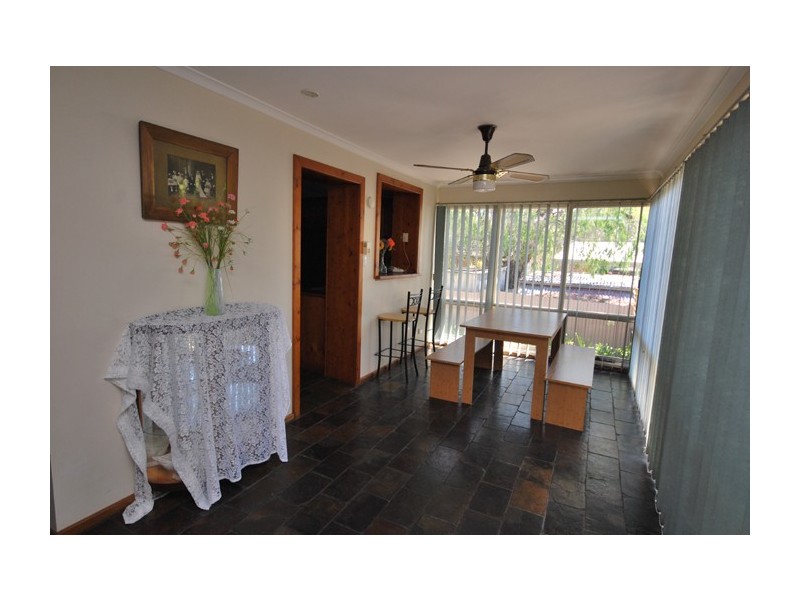 23 Derwent Crescent, Banksia Park SA 5091