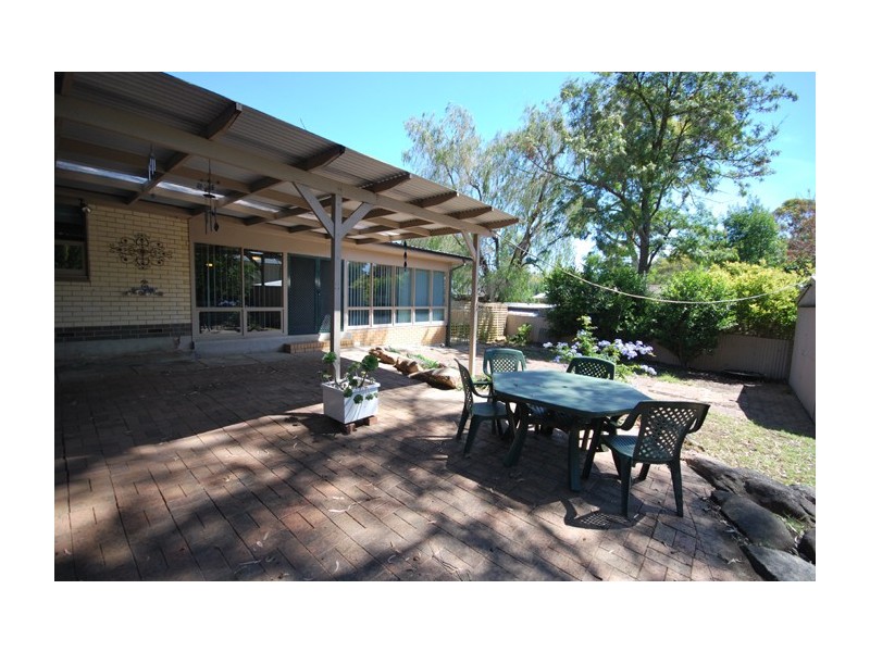 23 Derwent Crescent, Banksia Park SA 5091