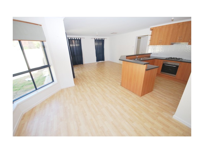 41 Fintsterwald Way, Fairview Park SA 5126