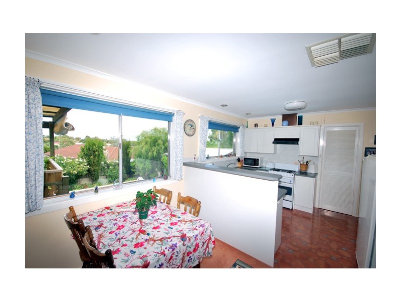 11 Anthony Road, Para Vista SA 5093