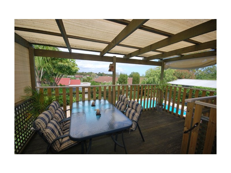 11 Anthony Road, Para Vista SA 5093