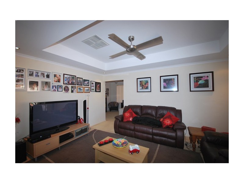 4 Chestnut Grove, Blakeview SA 5114