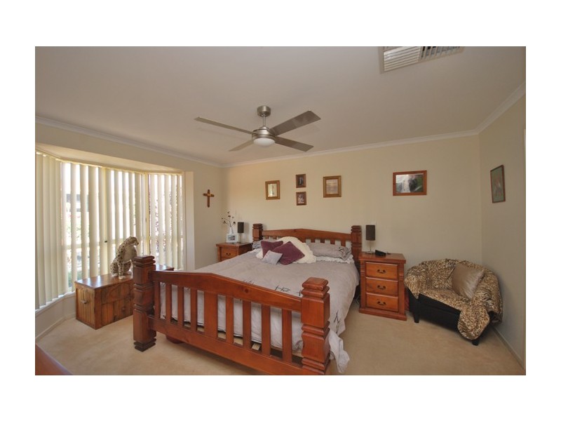 4 Chestnut Grove, Blakeview SA 5114