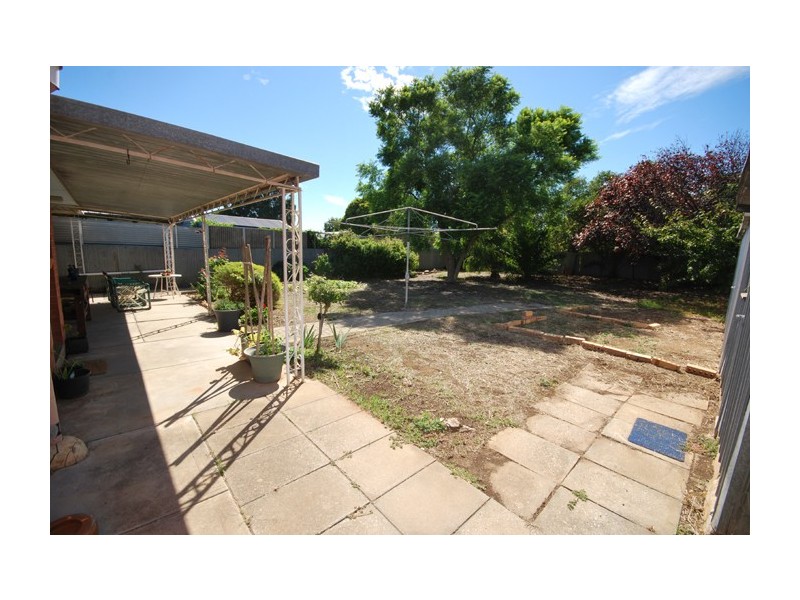 31 Quebec Drive, Para Hills SA 5096