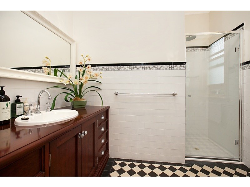 5 Walker Place, Highbury SA 5089