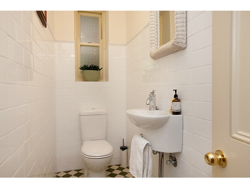 5 Walker Place, Highbury SA 5089