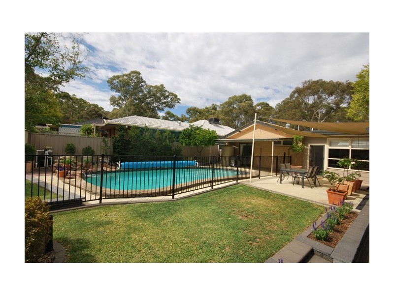 2 Fernilee Avenue, Tea Tree Gully SA 5091