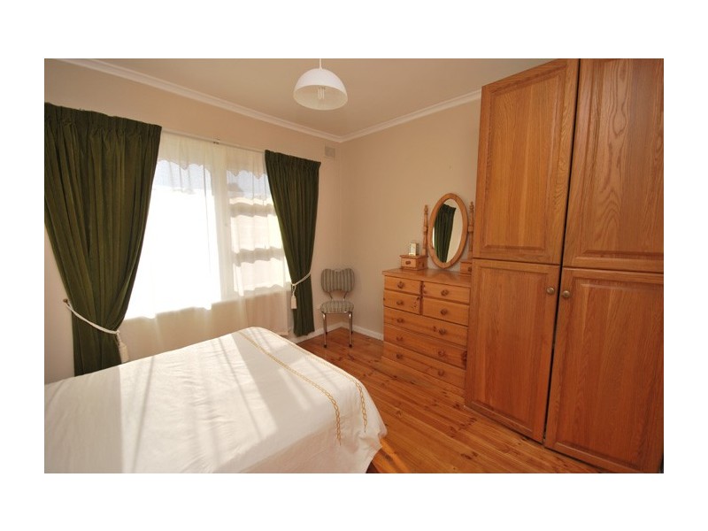 16 School Drive, Banksia Park SA 5091