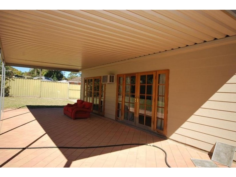 1 Protea Court, Banksia Park SA 5091