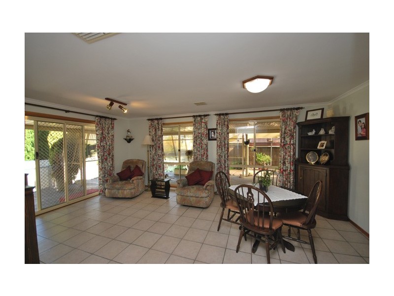 1 Kauri Court, Greenwith SA 5125