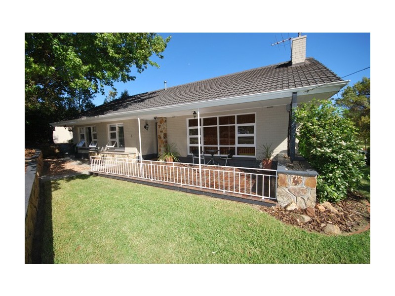 8 Derwent Crescent, Banksia Park SA 5091