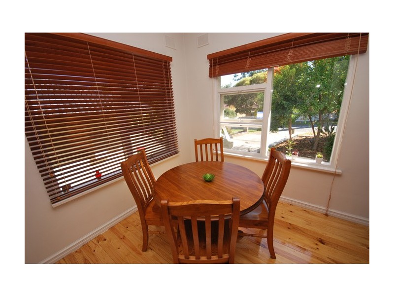 8 Derwent Crescent, Banksia Park SA 5091