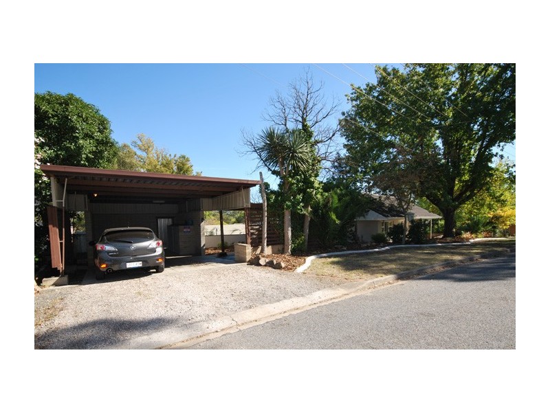 8 Derwent Crescent, Banksia Park SA 5091