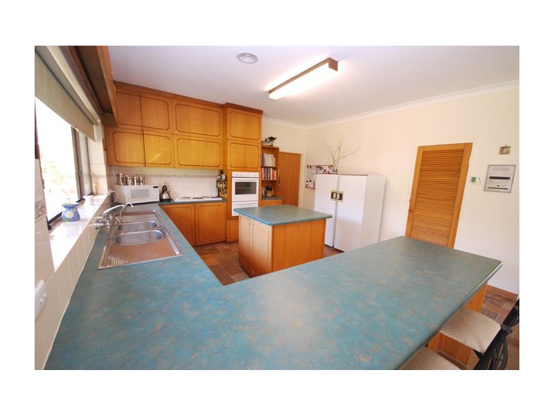 30 Lema Avenue, Fairview Park SA 5126