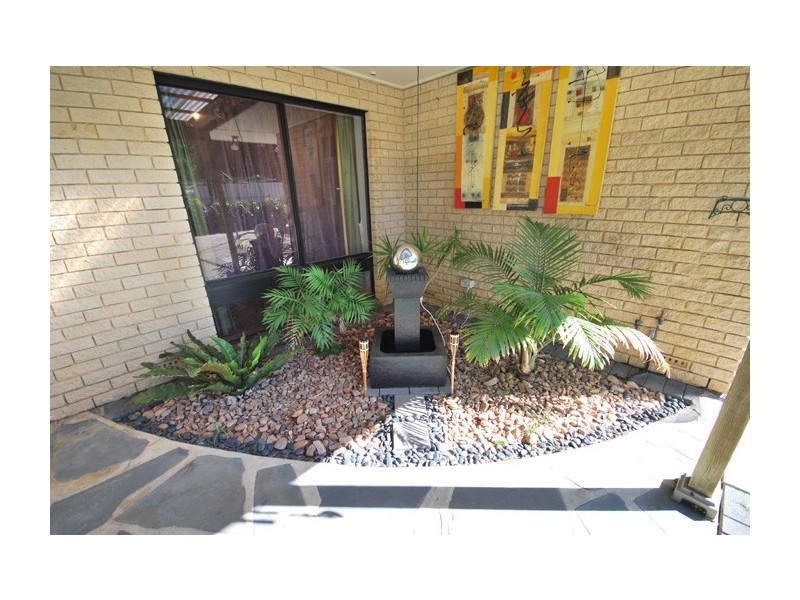 30 Lema Avenue, Fairview Park SA 5126