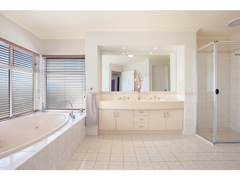 90 Liberator Drive, Paralowie SA 5108