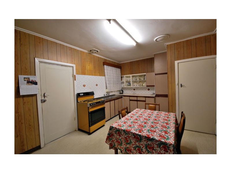 46 Guildford Street, Clearview SA 5085