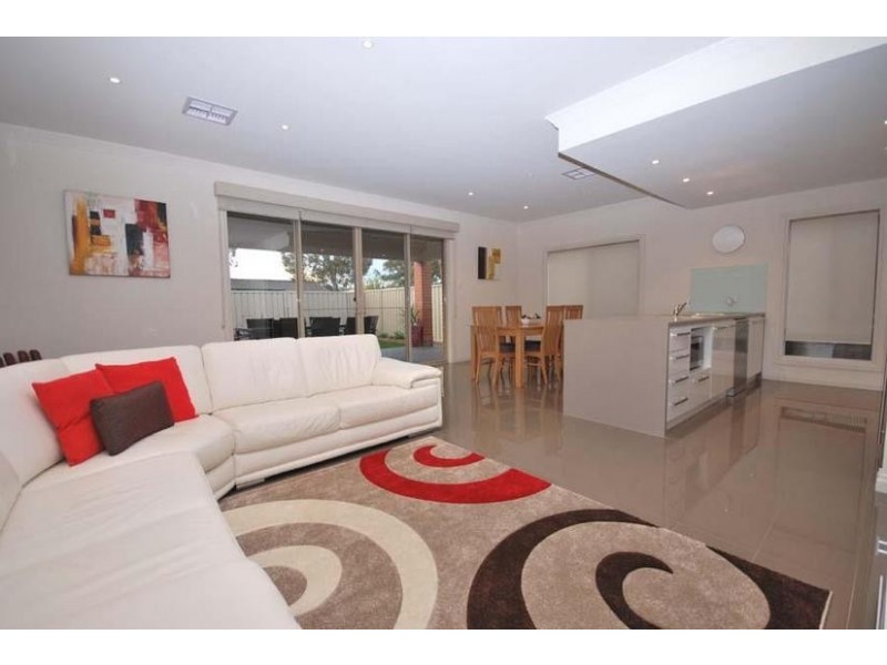 8A Springfield Avenue, Athelstone SA 5076