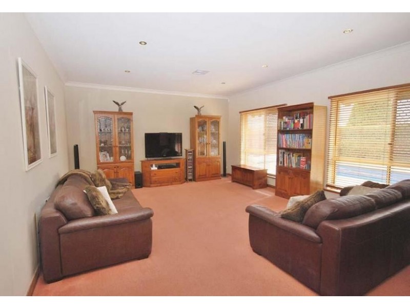 4 Orchard Grove, Golden Grove SA 5125