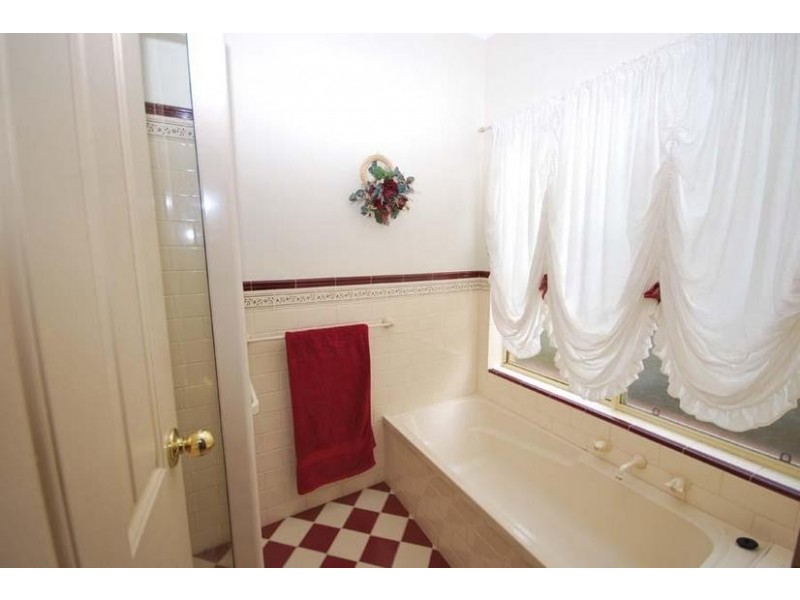 4 Orchard Grove, Golden Grove SA 5125