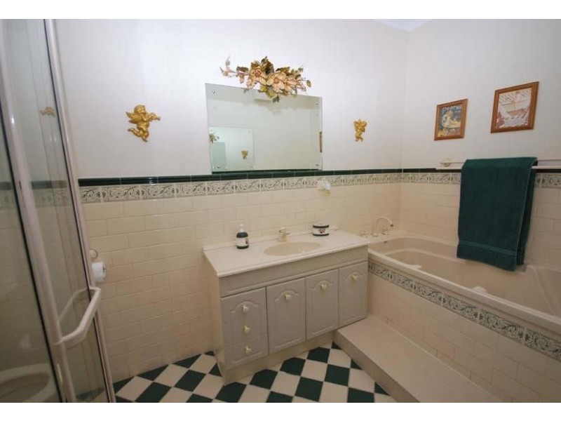 4 Orchard Grove, Golden Grove SA 5125