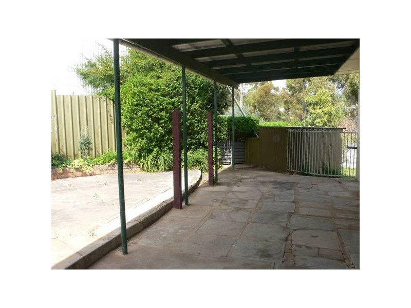 1 Murrell ROAD, Para Hills SA 5096