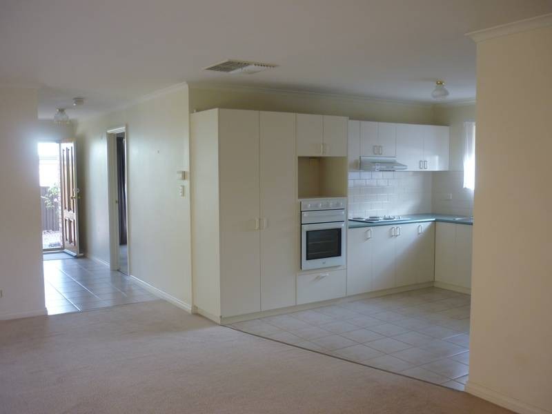 10 ESSLING PLACE, Greenwith SA 5125