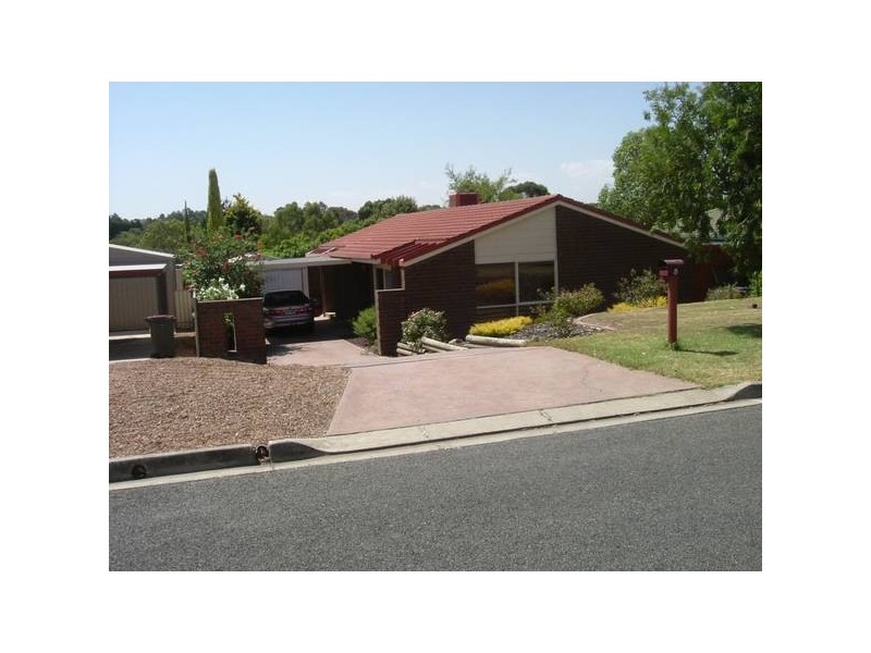 8 CABERNET AVE, Wynn Vale SA 5127