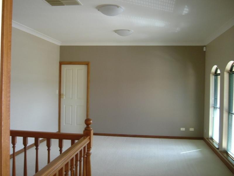 8 Peppermint Close, Greenwith SA 5125