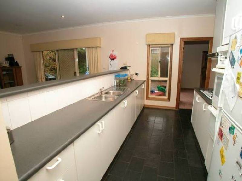 4 Mattingley Court, Golden Grove SA 5125