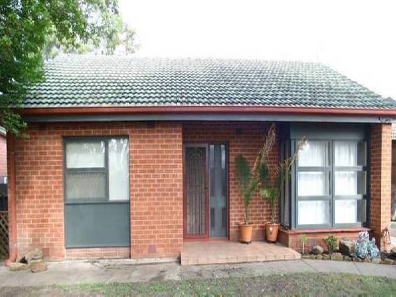 8 Stuart Street, Dernancourt SA 5075