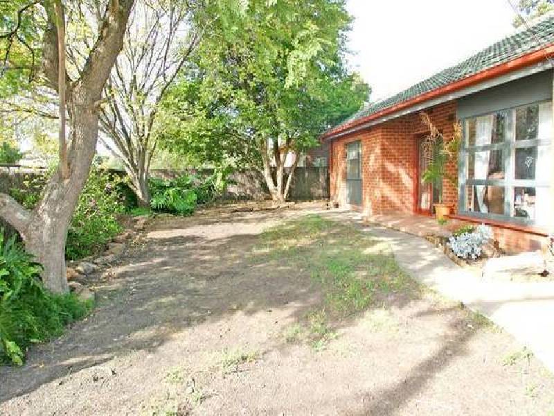 8 Stuart Street, Dernancourt SA 5075