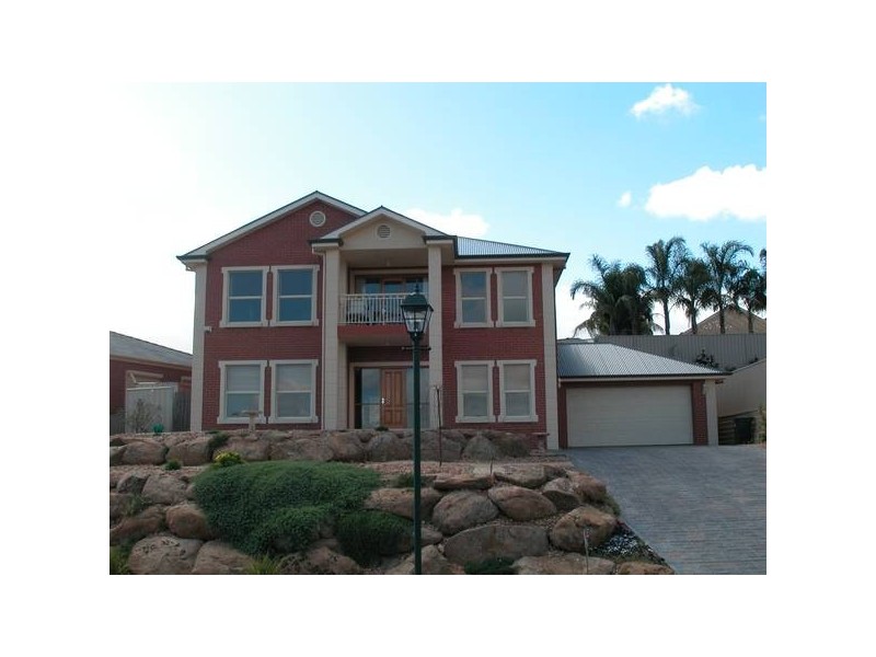 26 The Promenade, Highbury SA 5089