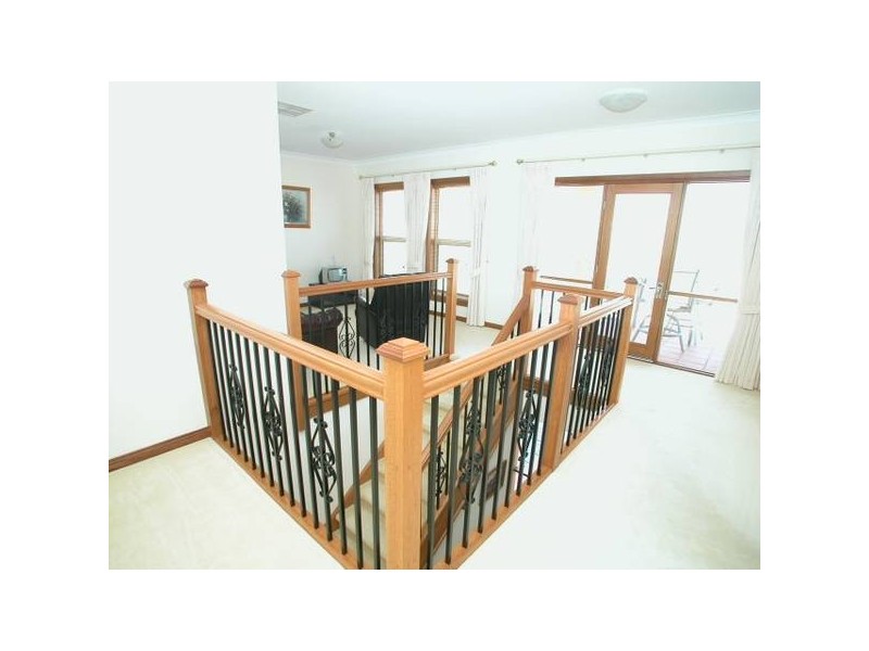 26 The Promenade, Highbury SA 5089