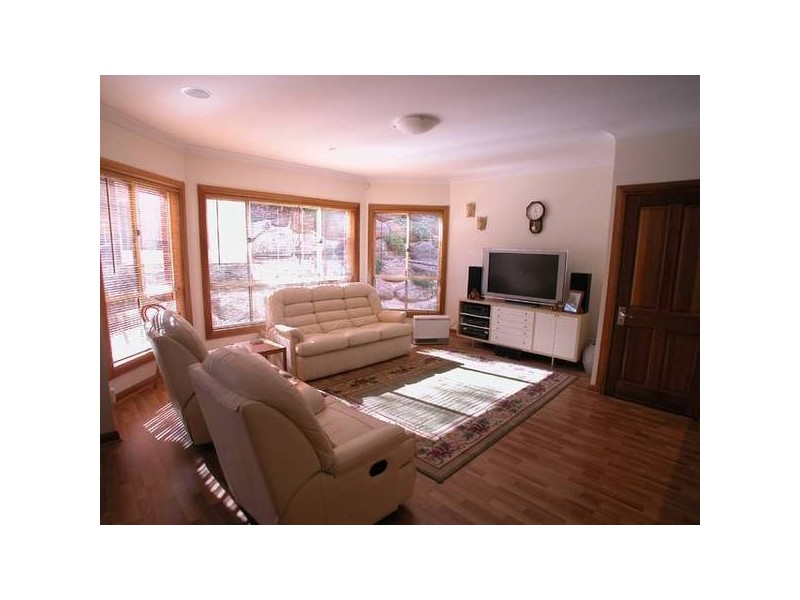 26 The Promenade, Highbury SA 5089