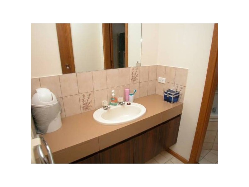 Solway Court, Surrey Downs SA 5126
