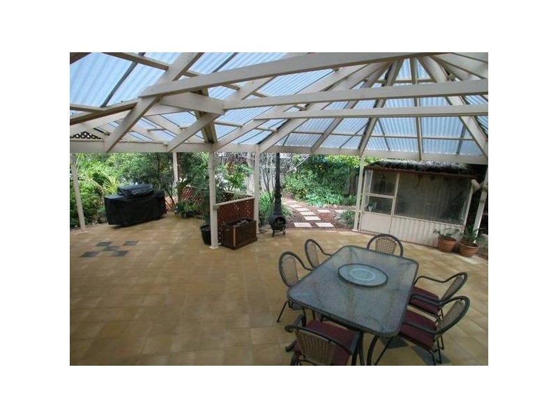 Noojee Court, Modbury North SA 5092