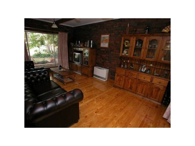 10 Nunyah Drive, Banksia Park SA 5091