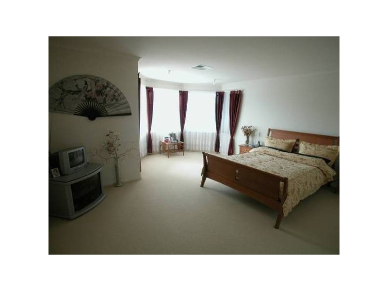 27 Farmhouse Avenue, Walkley Heights SA 5098