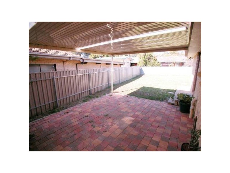 11 Britten Avenue, Modbury SA 5092