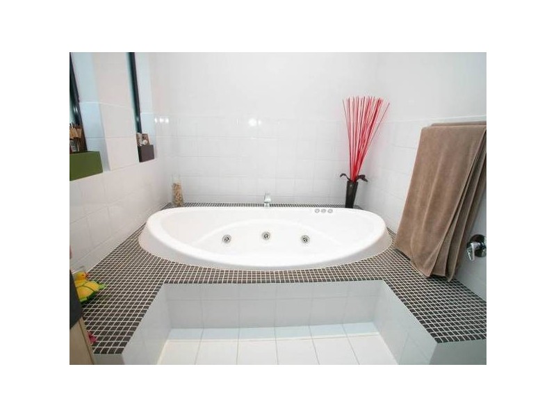 18 Braeburn Drive, Golden Grove SA 5125