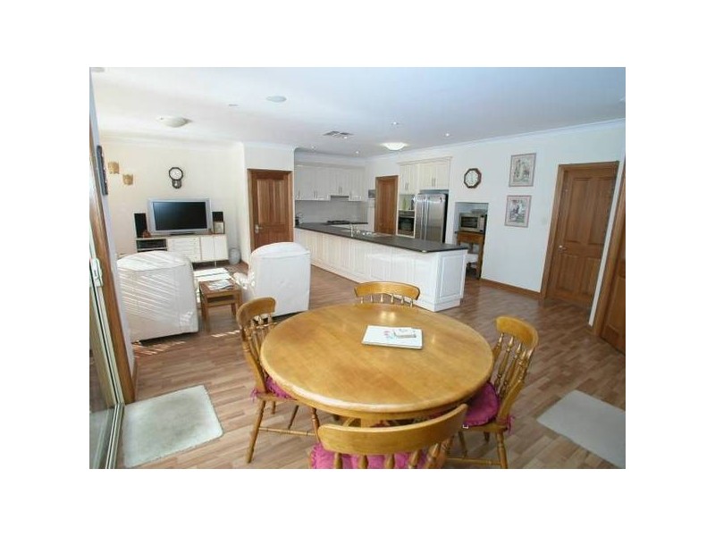 26 The Promenade, Highbury SA 5089